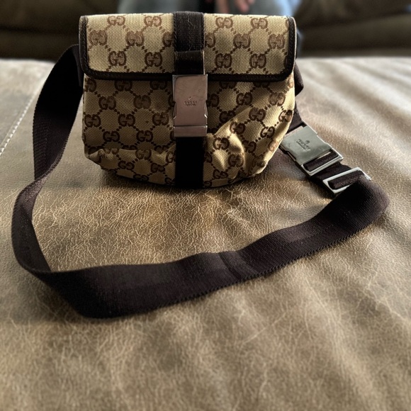 Authentic Gucci Brown Belt bag -adjustable up to size large - Picture 1 of 4